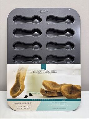 Chicago Metallic Professional 14 Spoon Shape Cookie Dunker Pan Nonstick NEW